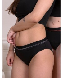 Culotte de règles en flux léger, française